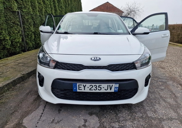 Kia Rio cena 25900 przebieg: 83635, rok produkcji 2018 z Knurów małe 781